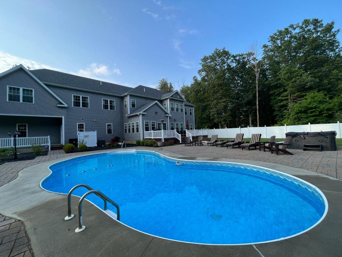 9 Bedroom Saratoga Home With Heated Pool, Hottub By Skiing, Track, Beach, Lake, Spac, Golf, Town, And Lake George! Saratoga Springs Exteriér fotografie